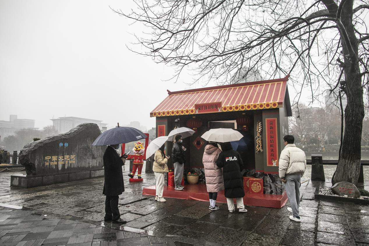 科技架起时空连接 杭州一把智能锁感动不能回家过年的异乡人