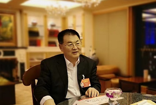 “每亩草地都关联生态” 任亚平吁7.61亿亩“其他草地”按农用地保护