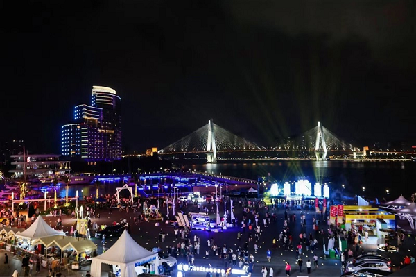  夜经济繁华灵动 新业态打造消费增长新引擎 
