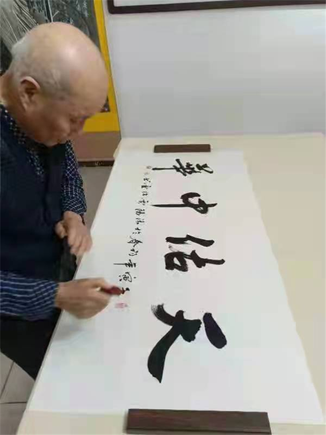 默默耕耘  守正创新 —访书法家贾绍云